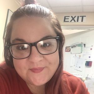 Meet your Posher, Carrie